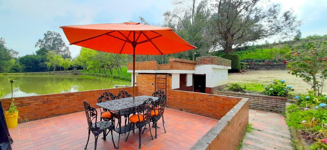 Hacienda Moncora Cabana Lago P 1 El Rosal Esterno foto