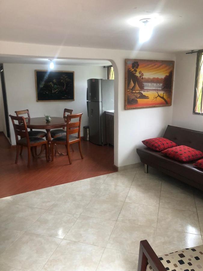 Hacienda Moncora Cabana Lago P 1 El Rosal Esterno foto